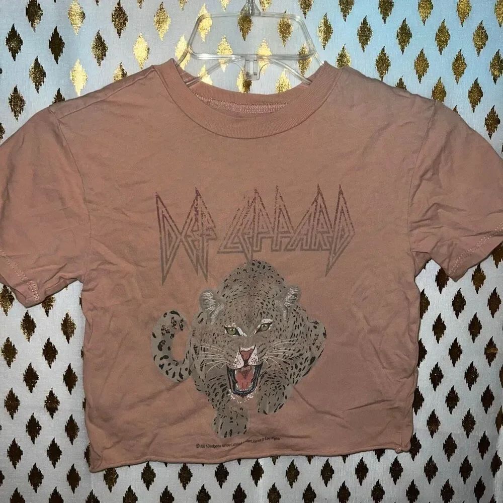 Def Leppard crop top tiger nude t-shirt concert tee size XS